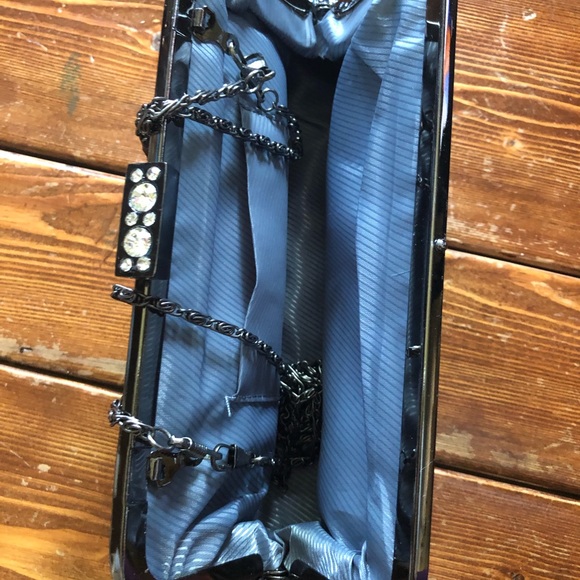 Blue/purple    Beaded evening clutch - Picture 3 of 3